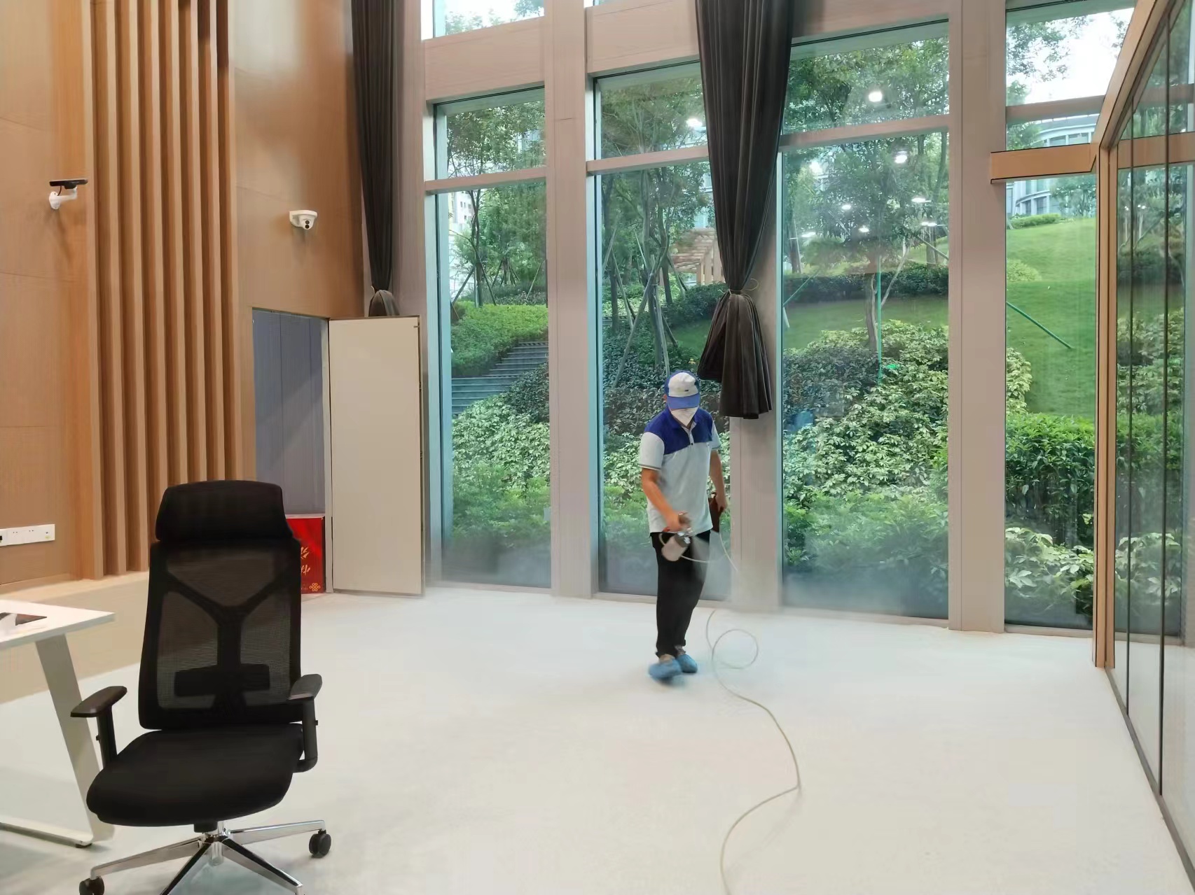 中國聯(lián)通2號(hào)樓除甲醛