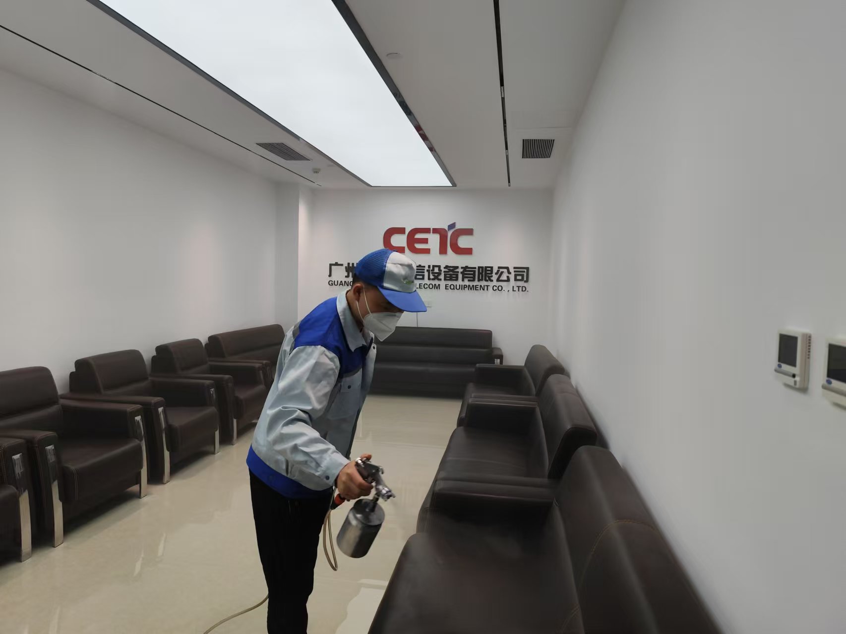 廣州郵電通信設(shè)備有限公司新辦公室除甲醛