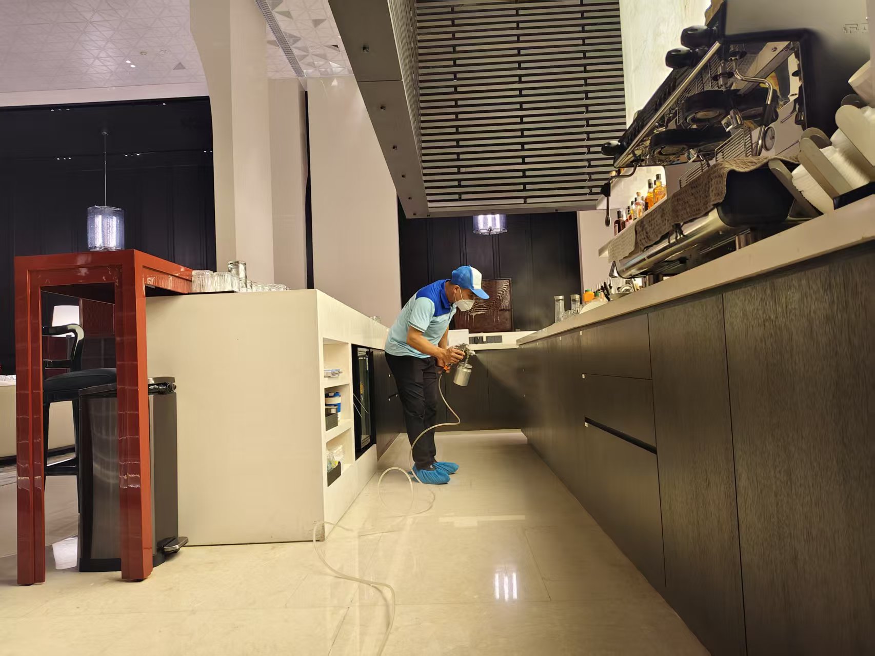 荔灣區(qū)白鵝潭項(xiàng)目空氣治理除甲醛